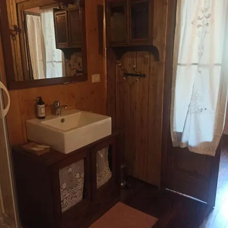 Il Vento Tra Le Margherite