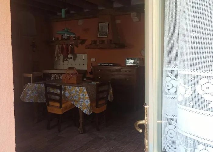 Il Vento Tra Le Margherite